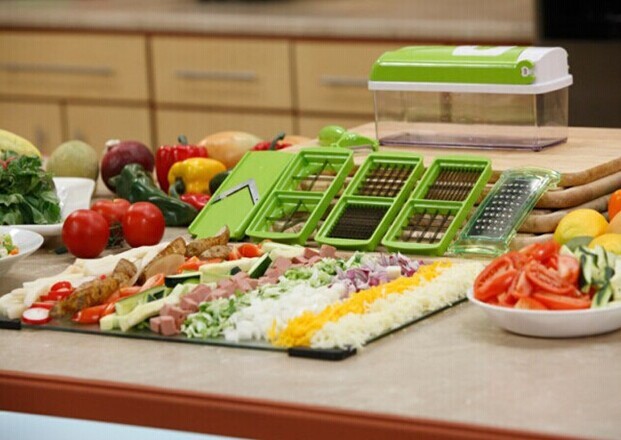 12pcs Multifunctional Vegetable Chopper Handle Food Grate Food Chopper
